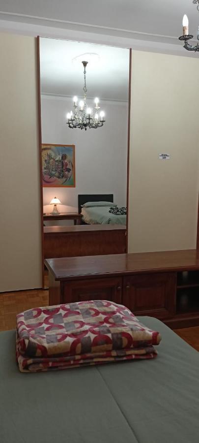 דירות פינרולו Casa Caty מראה חיצוני תמונה