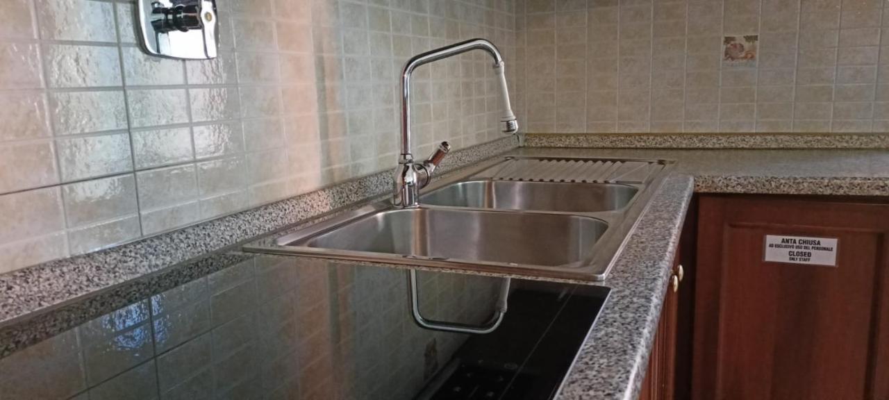 דירות פינרולו Casa Caty מראה חיצוני תמונה